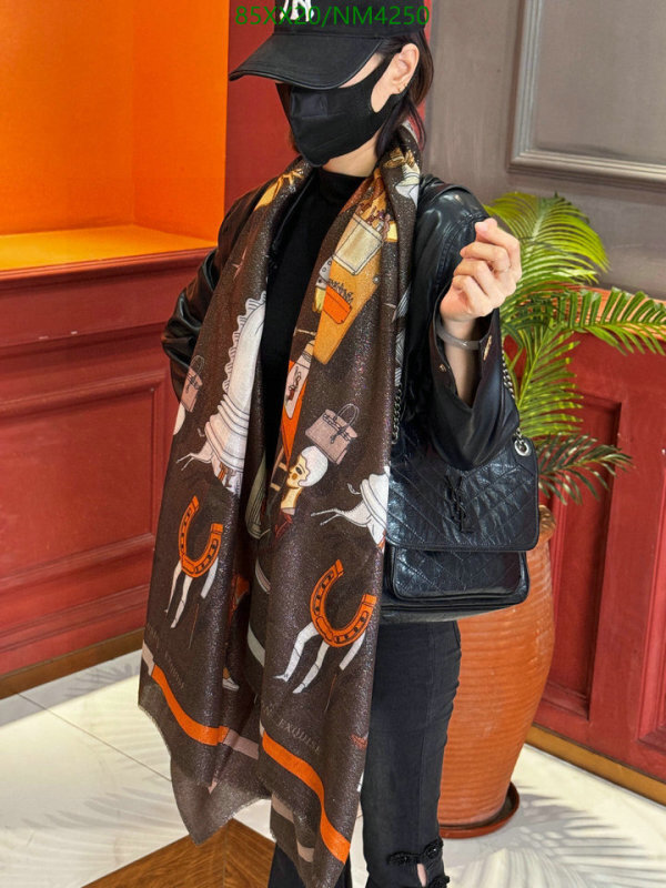 Scarf-Hermes Code: NM4250 $: 85USD