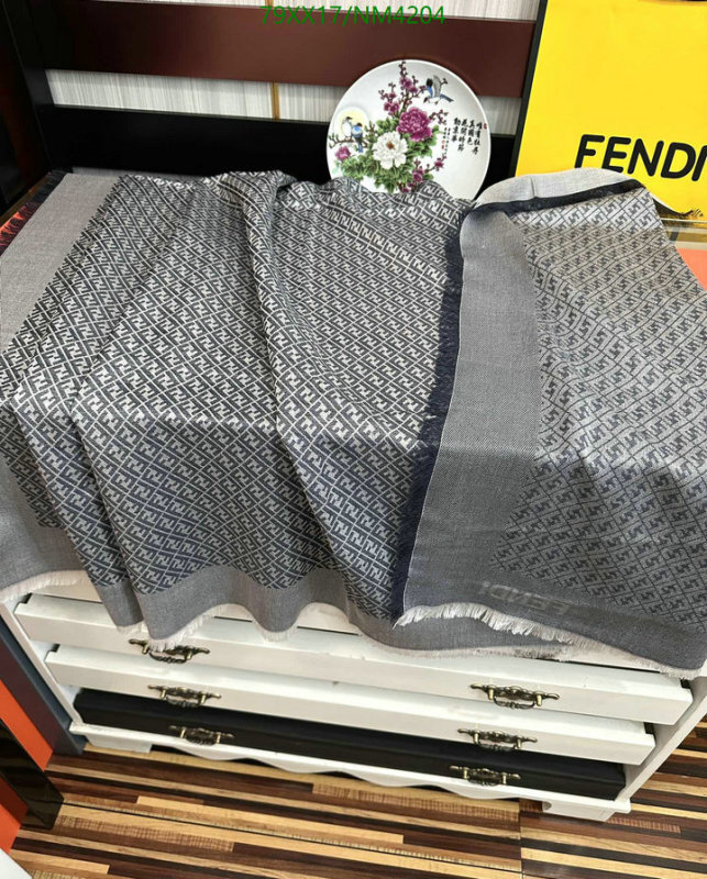 Scarf-Fendi Code: NM4204 $: 79USD