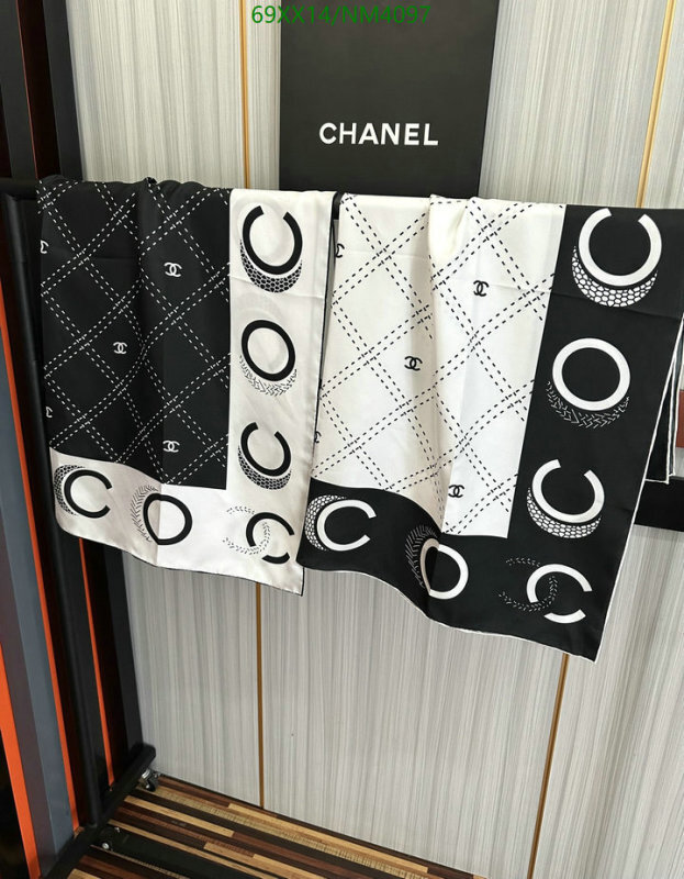 Scarf-Chanel Code: NM4097 $: 69USD