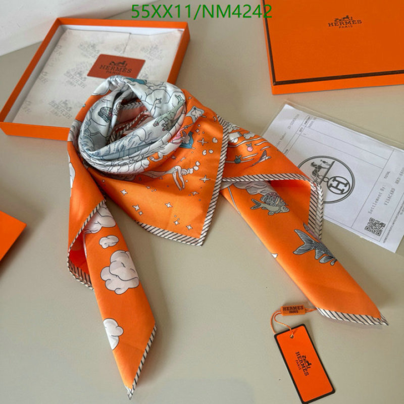 Scarf-Hermes Code: NM4242 $: 55USD
