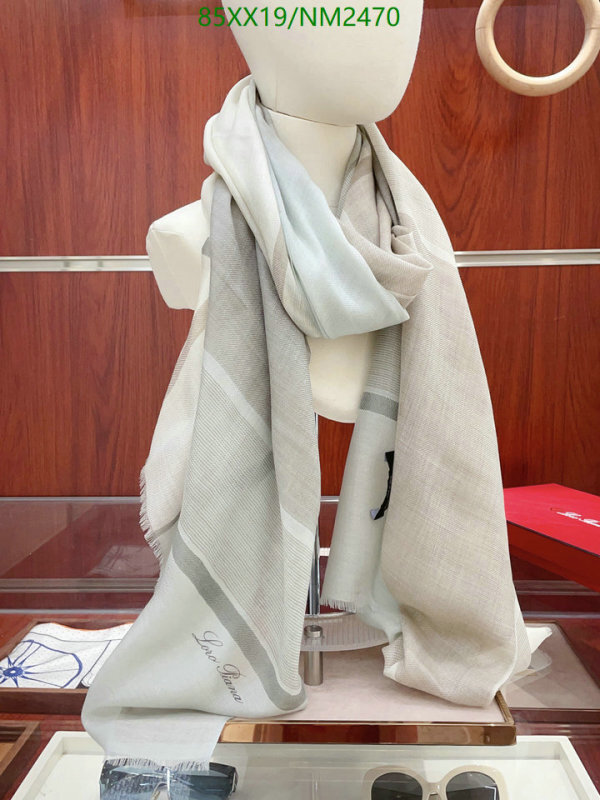 Scarf-Loro Piana Code: NM2470 $: 85USD