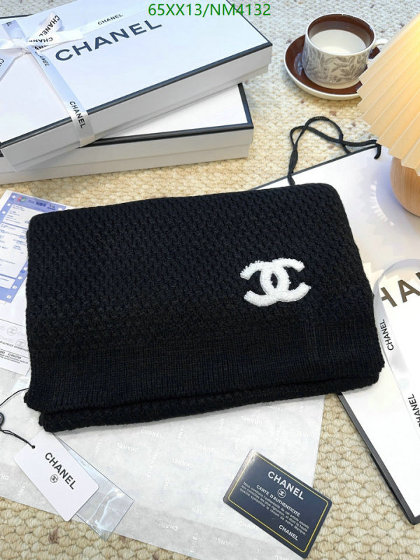 Scarf-Chanel Code: NM4132 $: 65USD