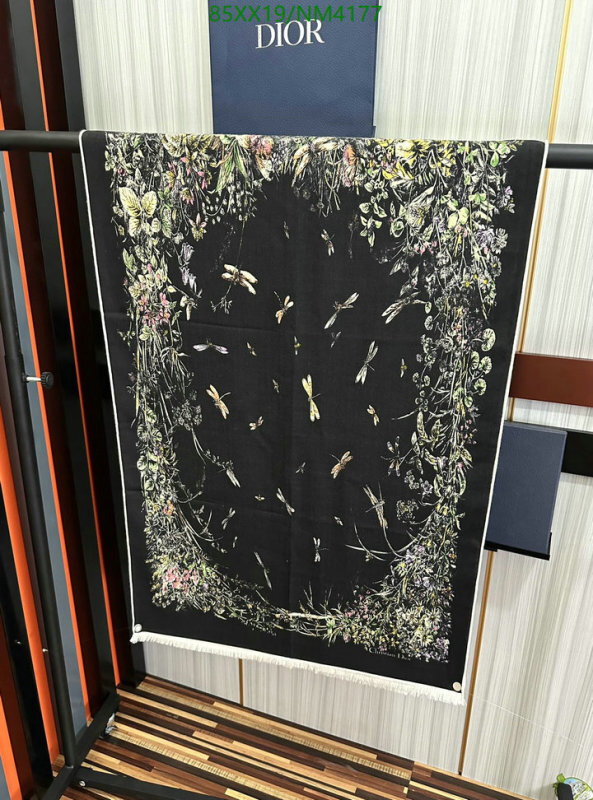Scarf-Dior Code: NM4177 $: 85USD