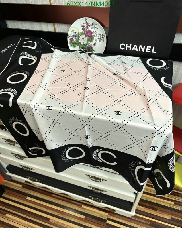 Scarf-Chanel Code: NM4097 $: 69USD