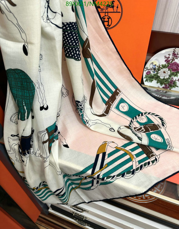 Scarf-Hermes Code: NM4225 $: 89USD