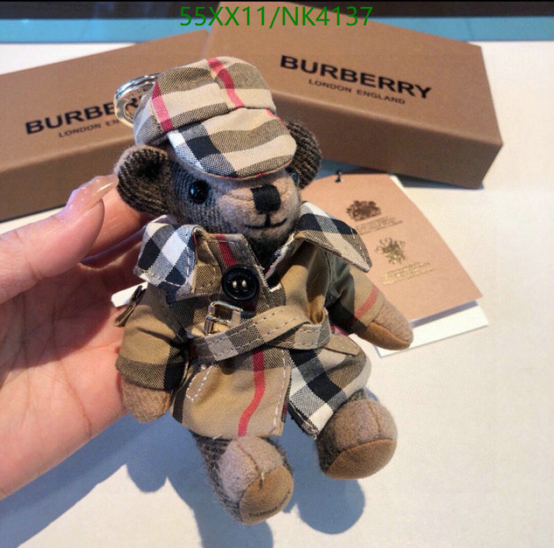 Key pendant-Burberry Code: NK4137 $: 55USD