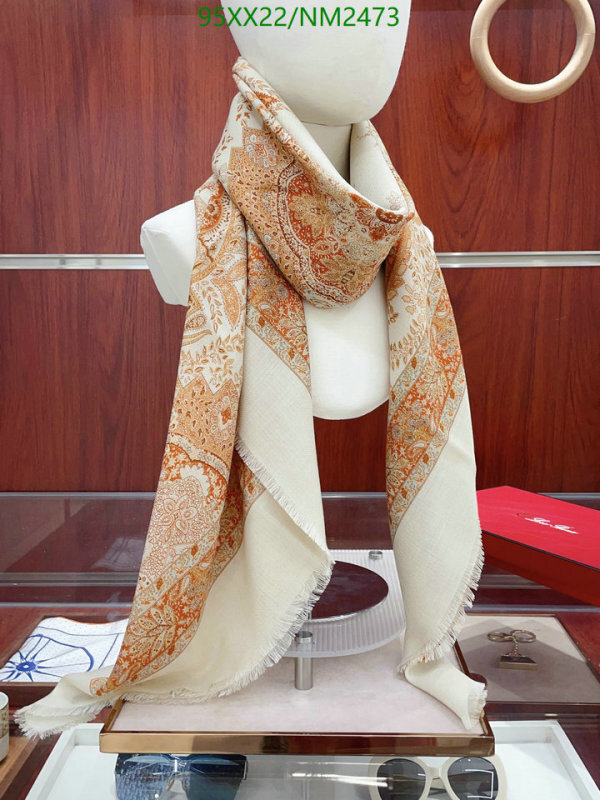 Scarf-Loro Piana Code: NM2473 $: 95USD