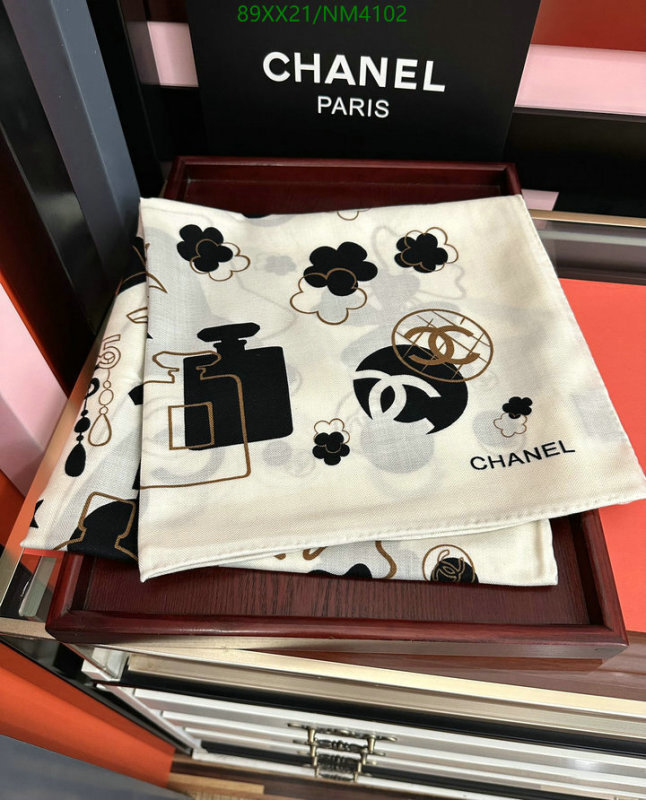 Scarf-Chanel Code: NM4102 $: 89USD