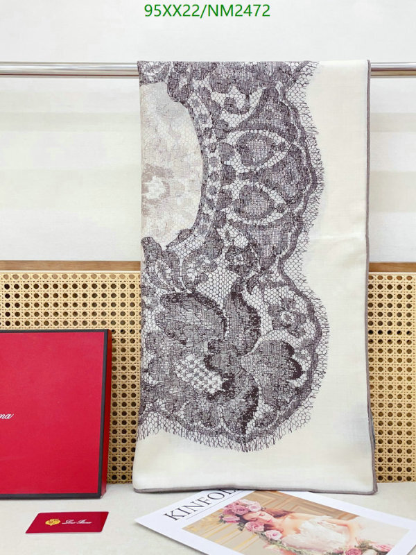 Scarf-Loro Piana Code: NM2472 $: 95USD