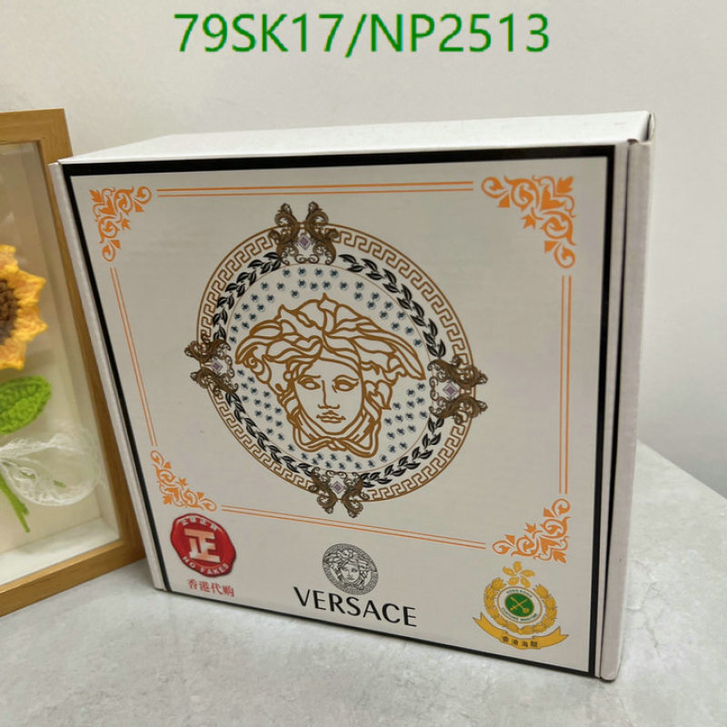 Belts-Versace Code: NP2513 $: 79USD