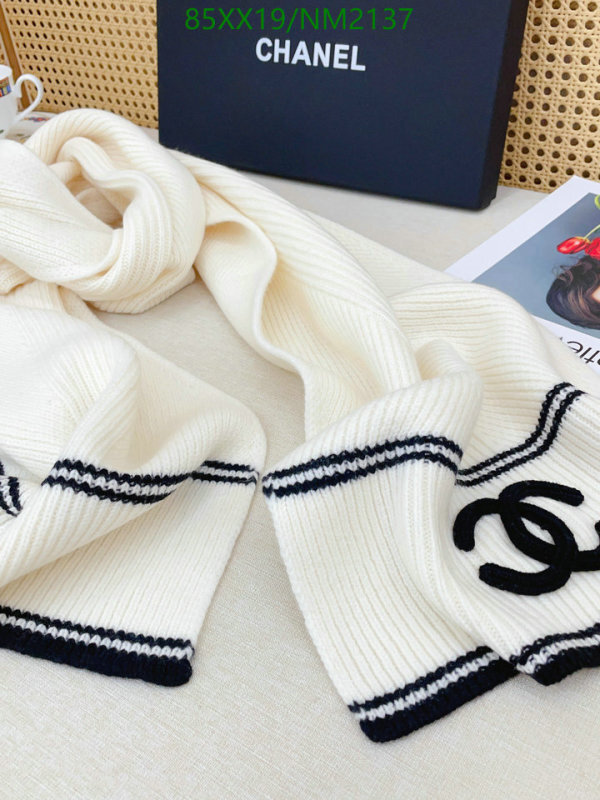 Scarf-Chanel Code: NM2137 $: 85USD