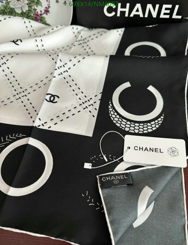Scarf-Chanel Code: NM4097 $: 69USD