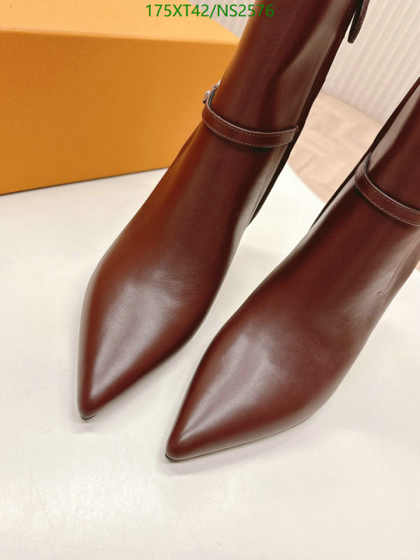 Women Shoes-LV Code: NS2576 $: 175USD
