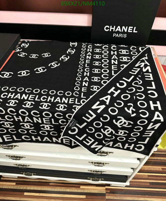 Scarf-Chanel Code: NM4110 $: 89USD