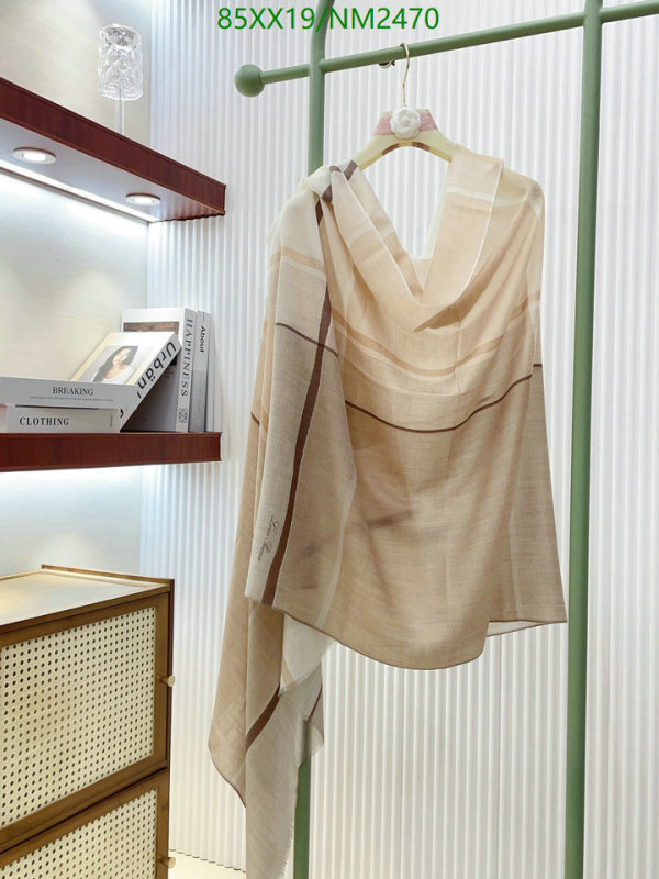 Scarf-Loro Piana Code: NM2470 $: 85USD