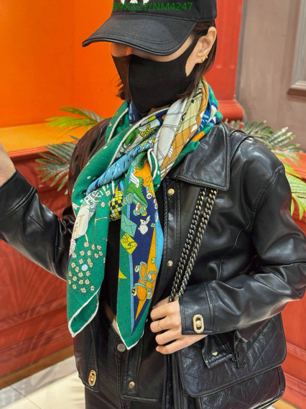 Scarf-Hermes Code: NM4247 $: 89USD