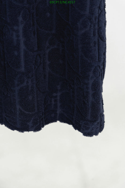 Clothing-Dior Code: NC4557 $: 69USD