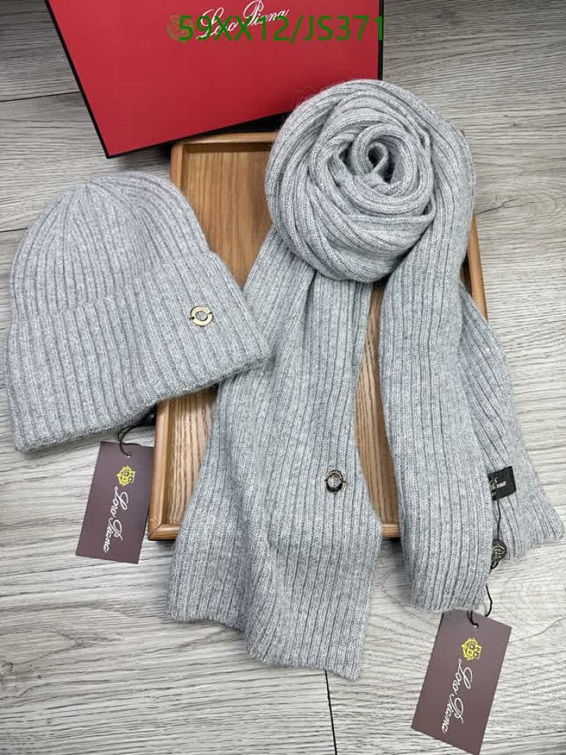 Scarf-Loro Piana Code: JS371 $: 59USD