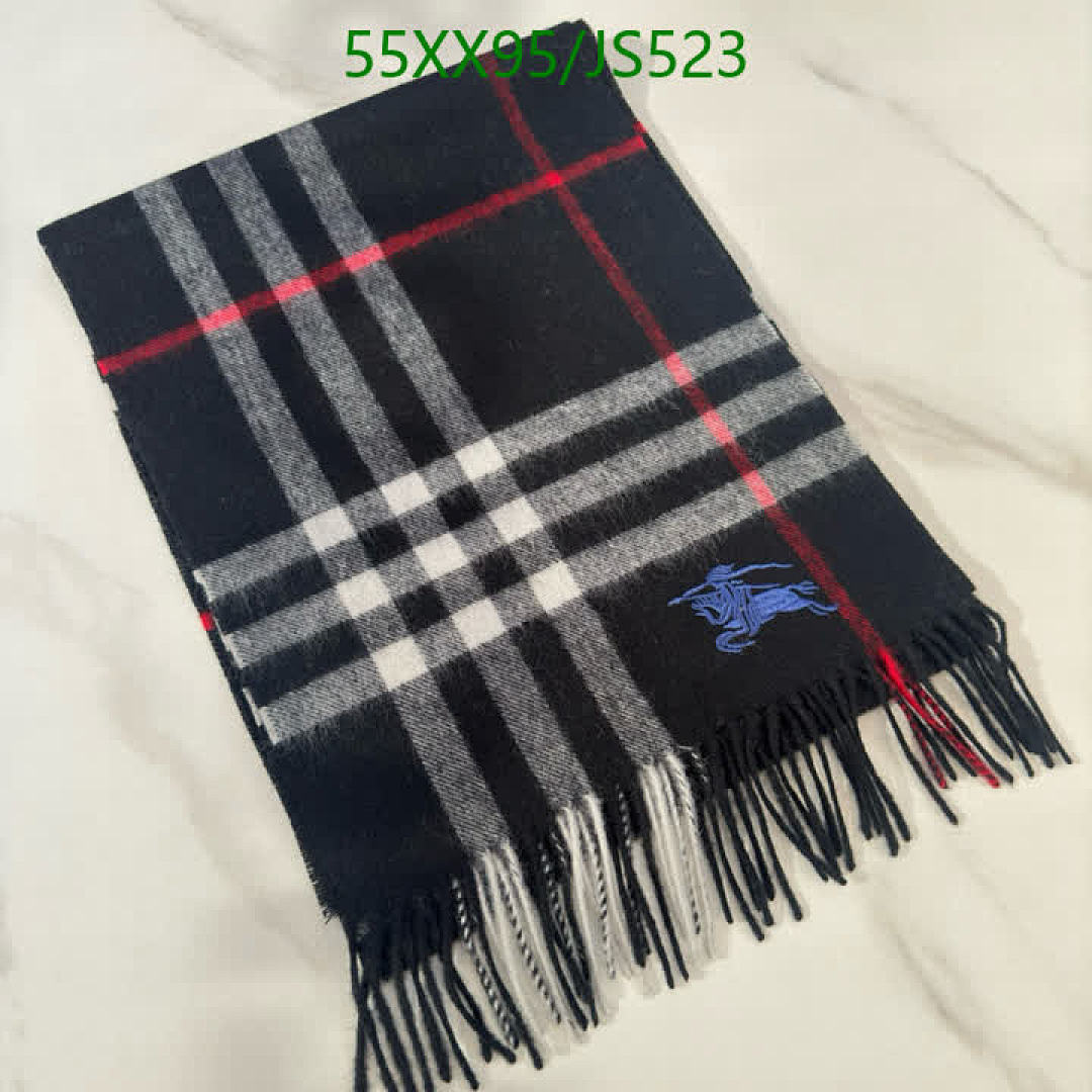 Scarf-Burberry Code: JS523 $: 55USD