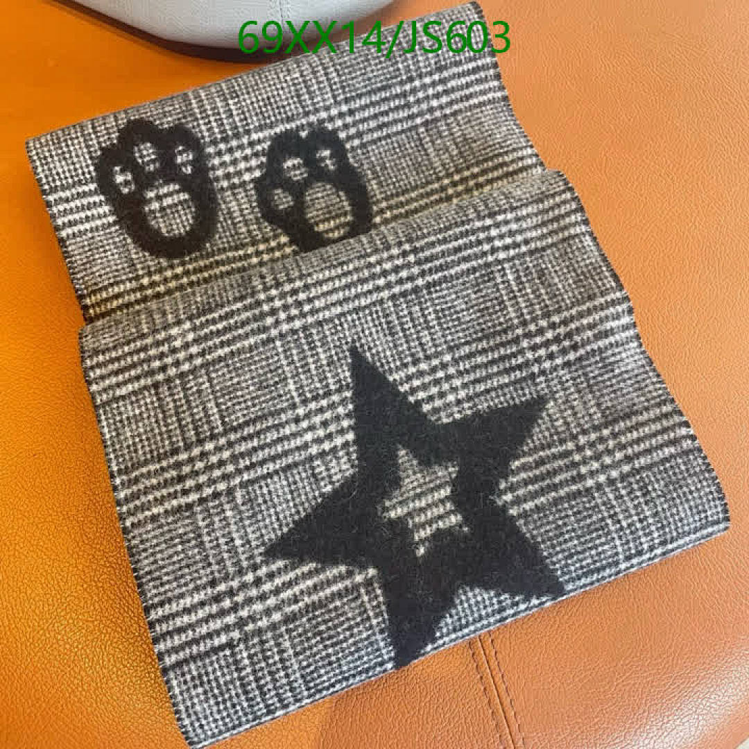 Scarf-Burberry Code: JS603 $: 69USD