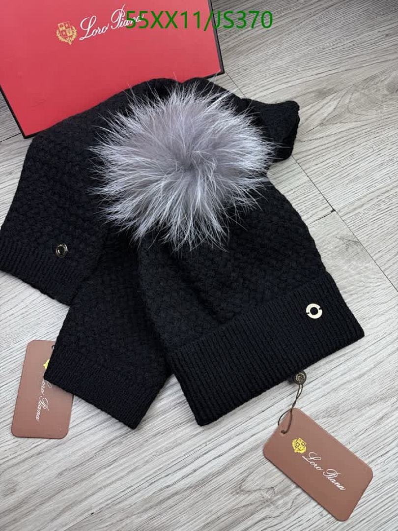 Scarf-Loro Piana Code: JS370 $: 55USD