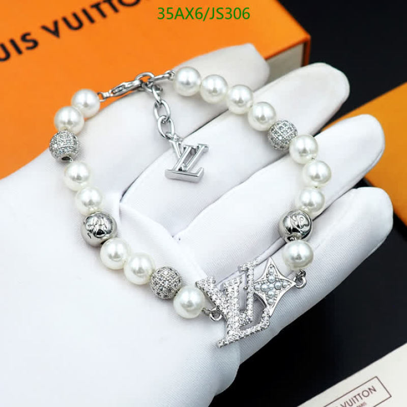 Key pendant-LV Code: JS306 $: 35USD