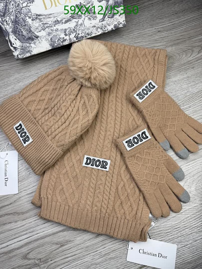 Gloves-Dior Code: JS350 $: 59USD