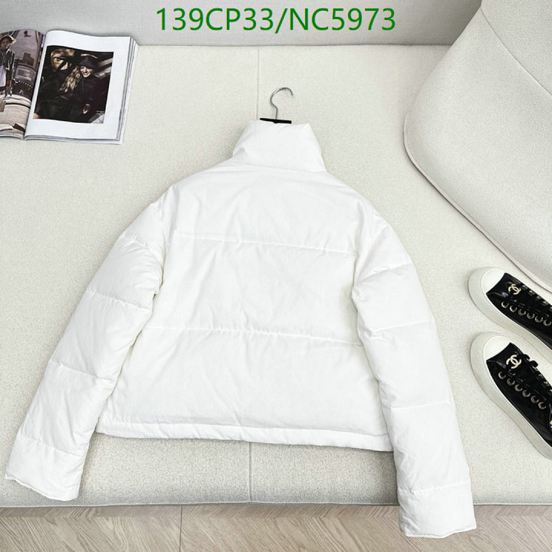 Down jacket Women-Loro Piana Code: NC5973 $: 139USD