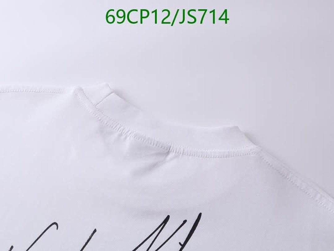 Clothing-Balenciaga Code: JS714 $: 69USD
