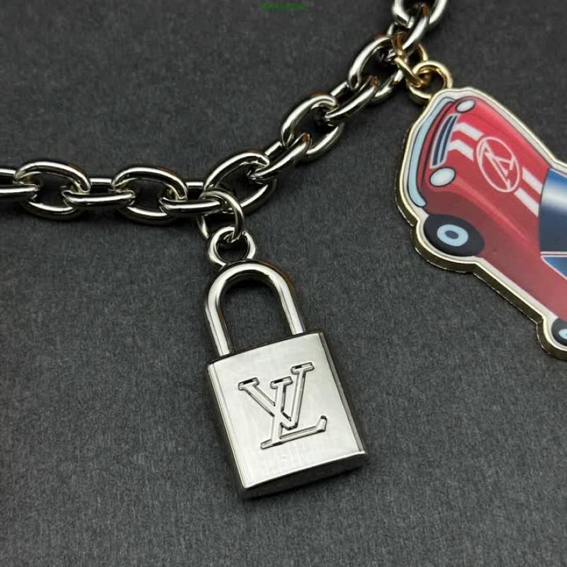 Key pendant-LV Code: JS242 $: 35USD