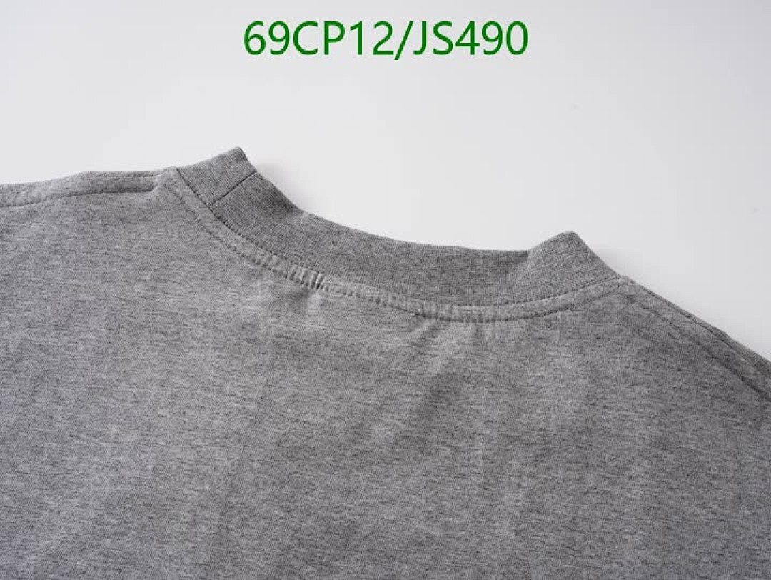 Clothing-Balenciaga Code: JS490 $: 69USD