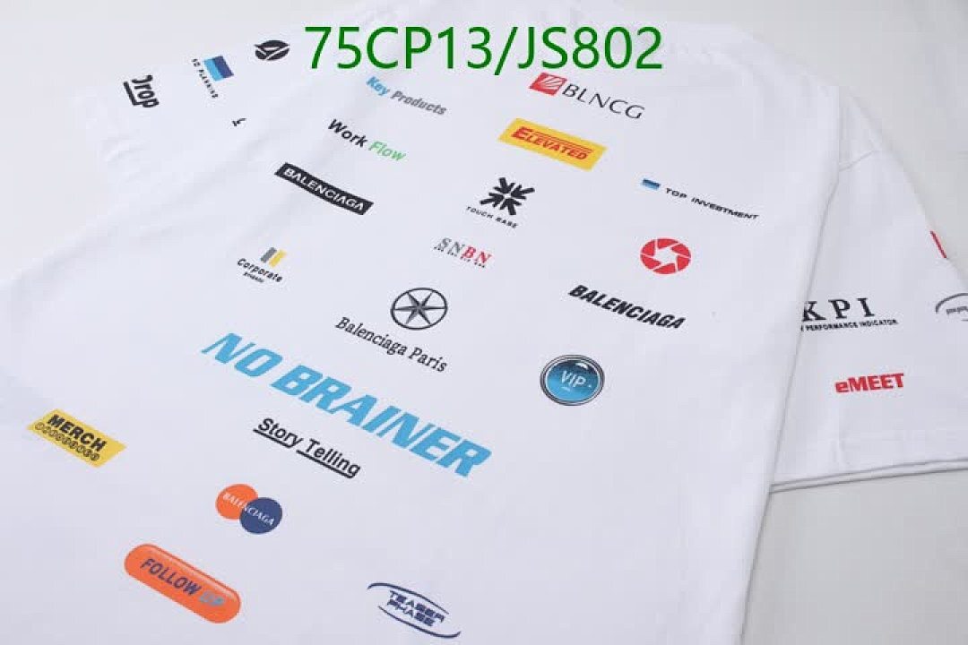 Clothing-Balenciaga Code: JS802 $: 75USD