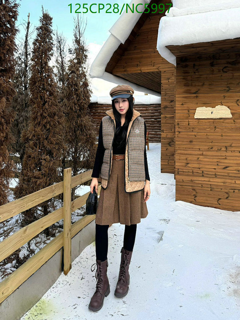 Down jacket Women-Moncler Code: NC5997 $: 125USD