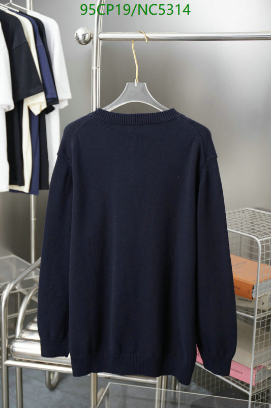 Clothing-Burberry Code: NC5314 $: 95USD