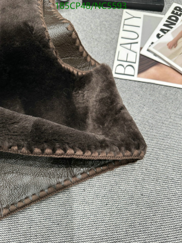 Clothing-Celine Code: NC5593 $: 185USD