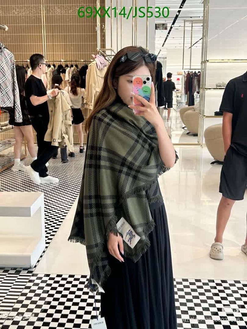 Scarf-Burberry Code: JS530 $: 69USD