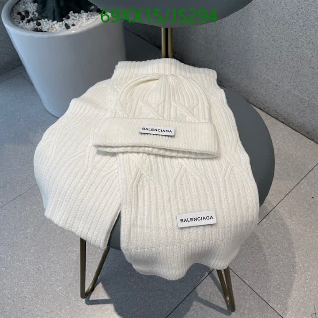 Scarf-Balenciaga Code: JS294 $: 69USD