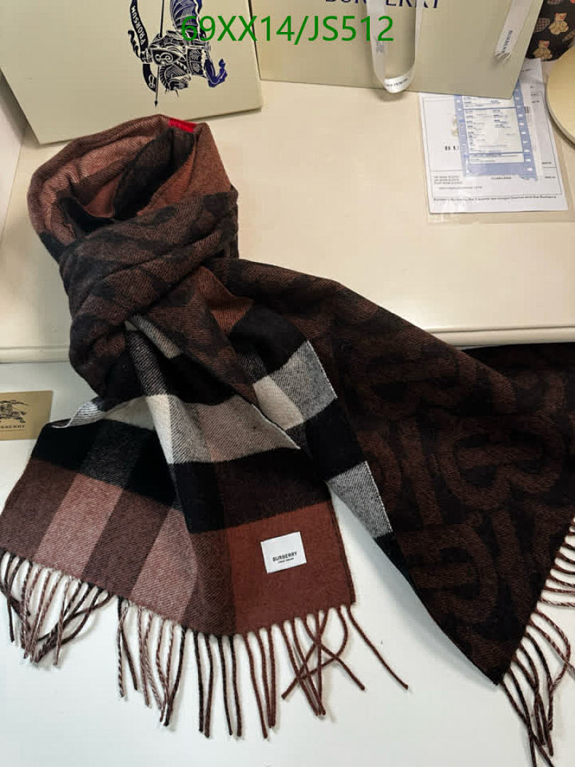 Scarf-Burberry Code: JS512 $: 69USD