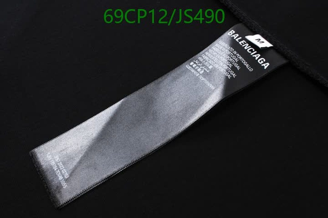 Clothing-Balenciaga Code: JS490 $: 69USD