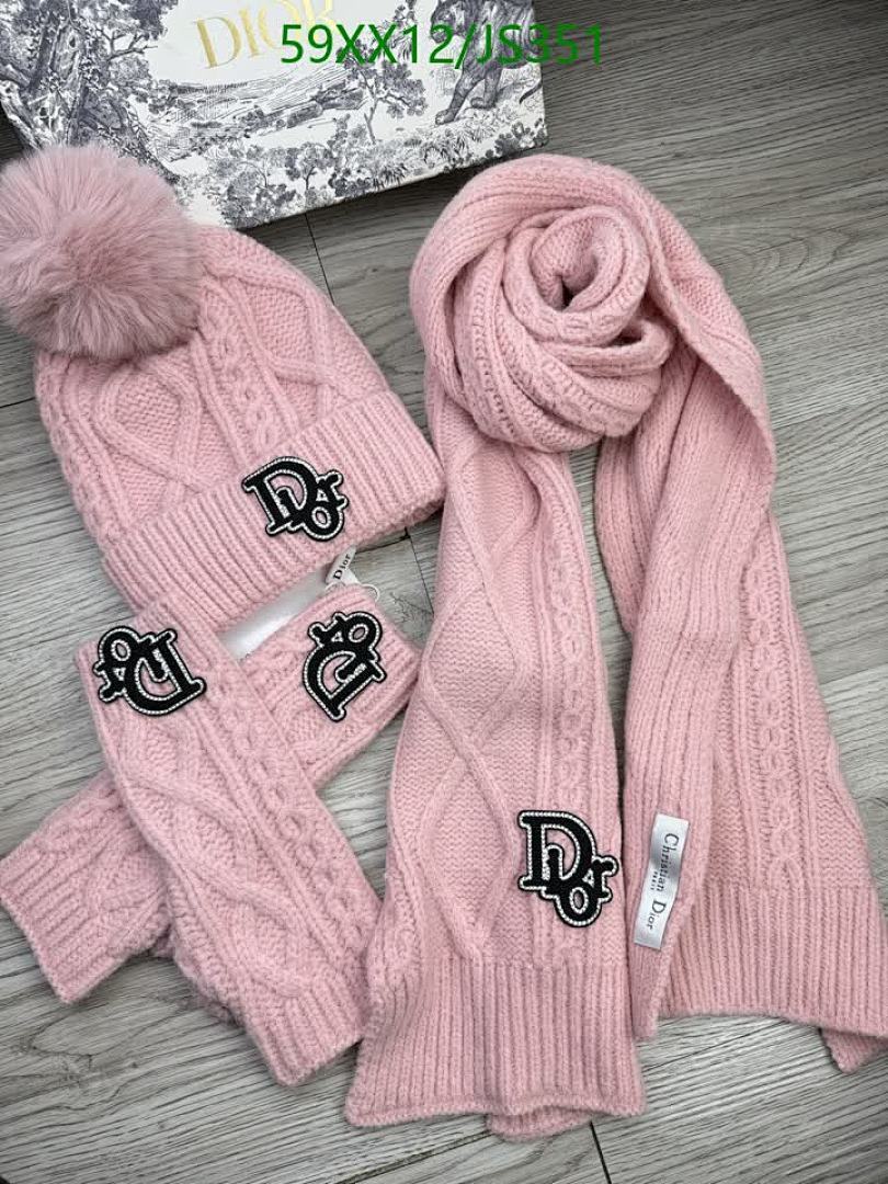 Gloves-Dior Code: JS351 $: 59USD