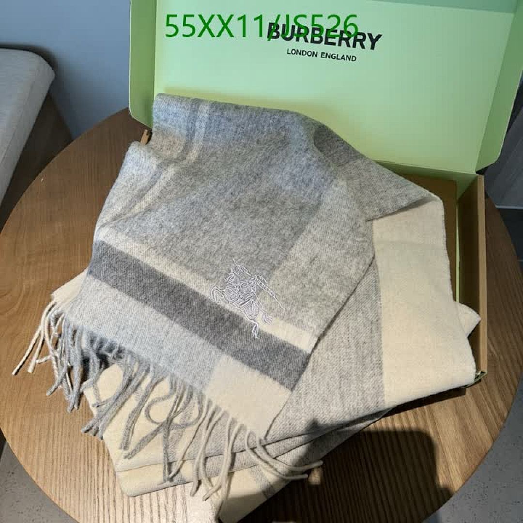 Scarf-Burberry Code: JS526 $: 55USD