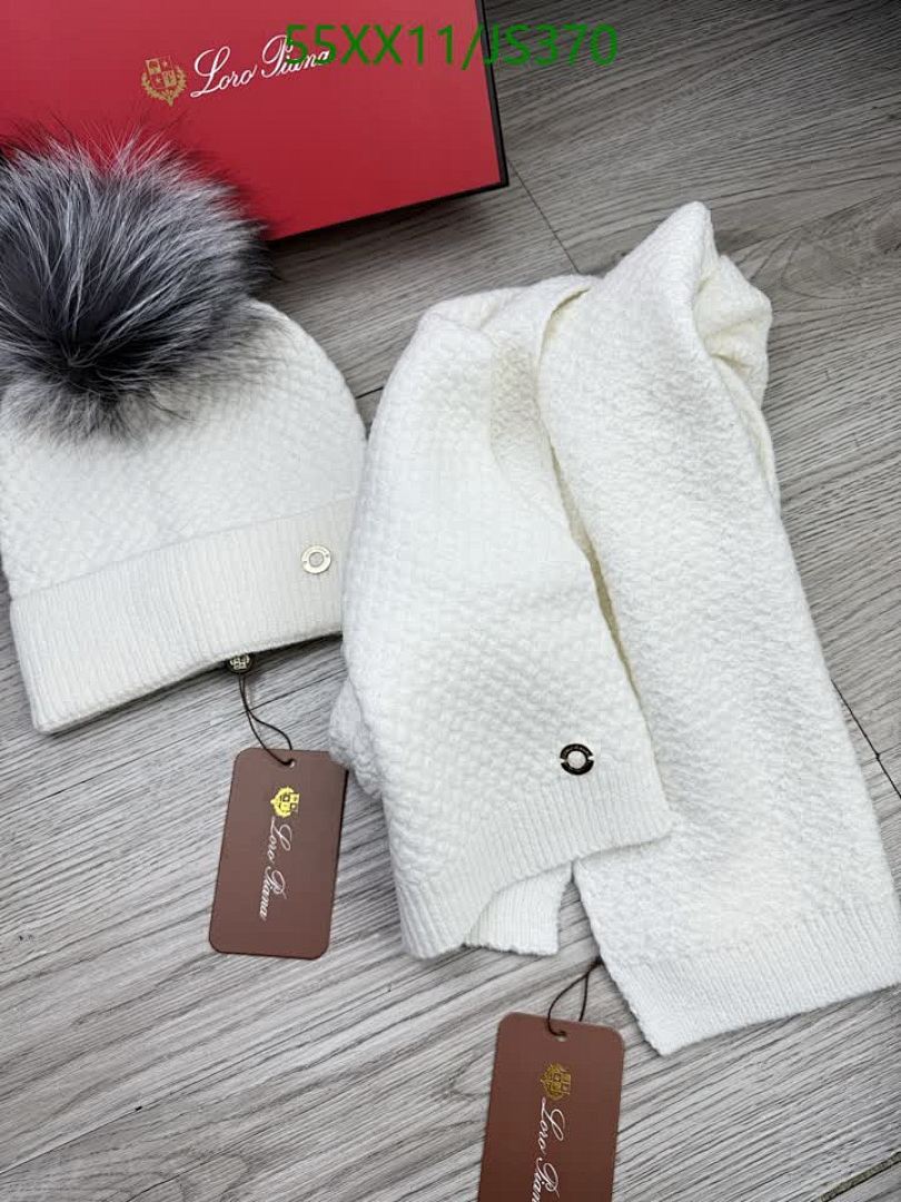 Scarf-Loro Piana Code: JS370 $: 55USD