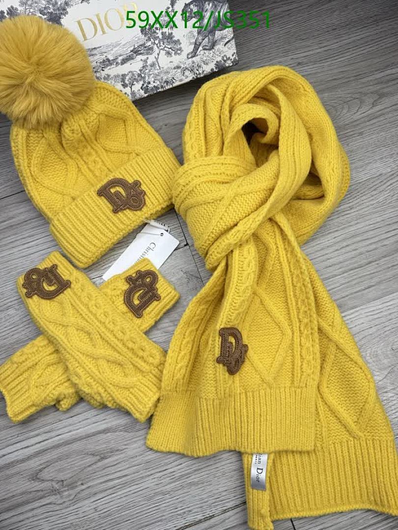 Gloves-Dior Code: JS351 $: 59USD