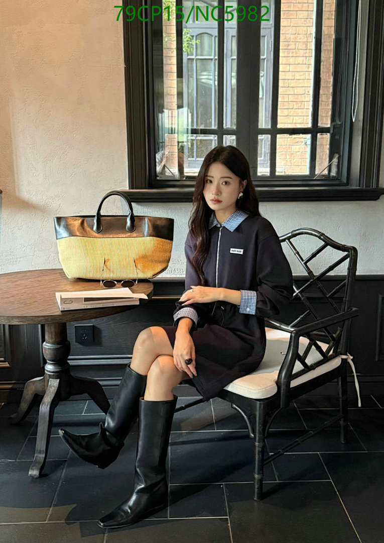 Clothing-MIUMIU Code: NC5982 $: 79USD