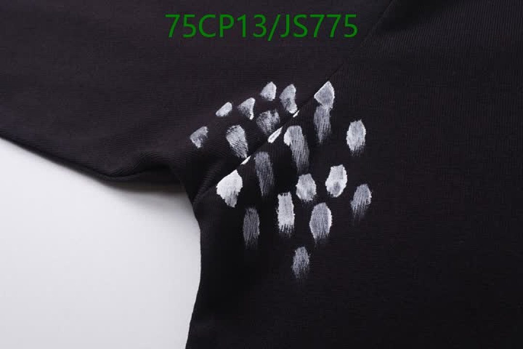 Clothing-Balenciaga Code: JS775 $: 75USD