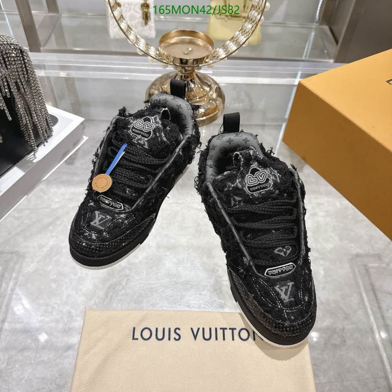 Men shoes-LV Code: JS82 $: 165USD