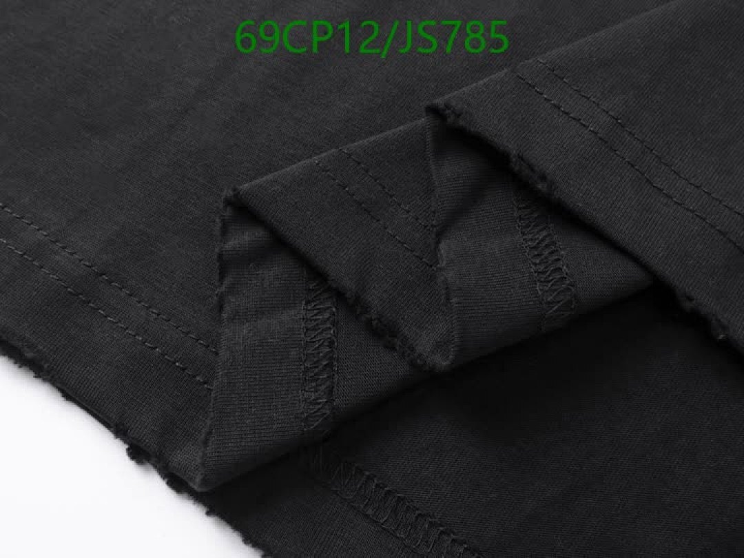 Clothing-Balenciaga Code: JS785 $: 69USD