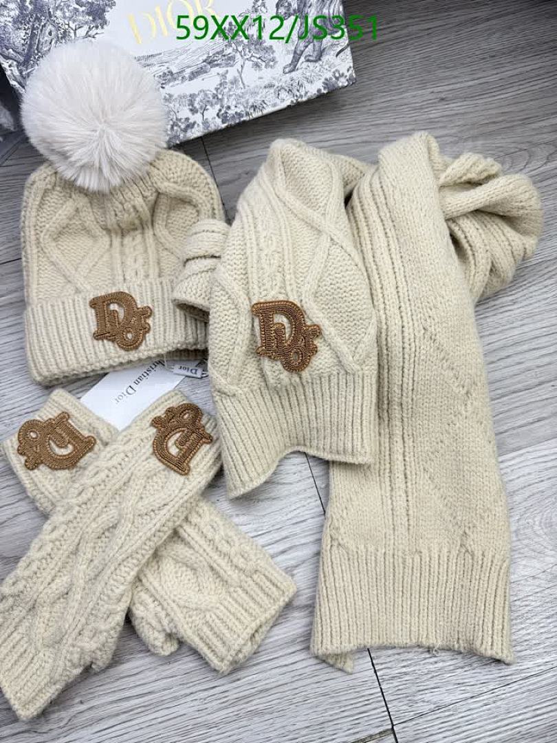 Gloves-Dior Code: JS351 $: 59USD