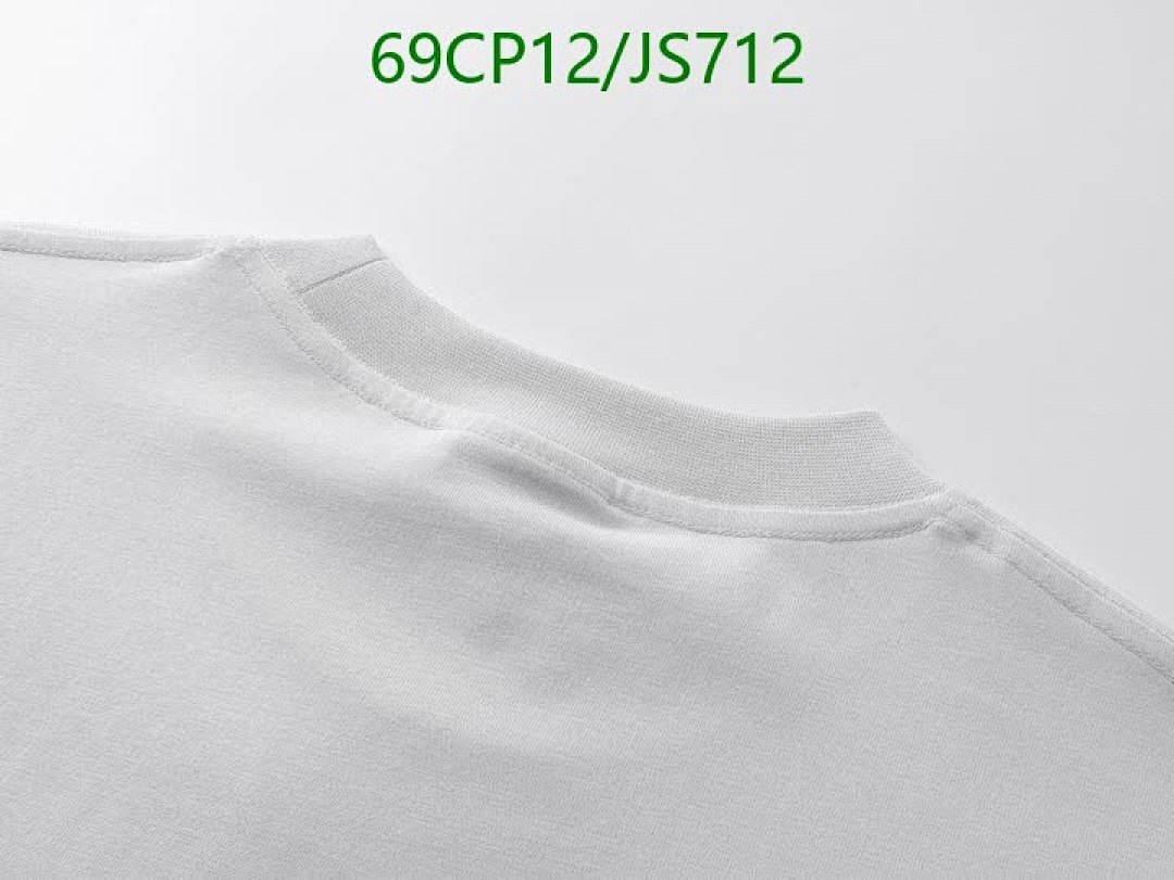 Clothing-Balenciaga Code: JS712 $: 69USD