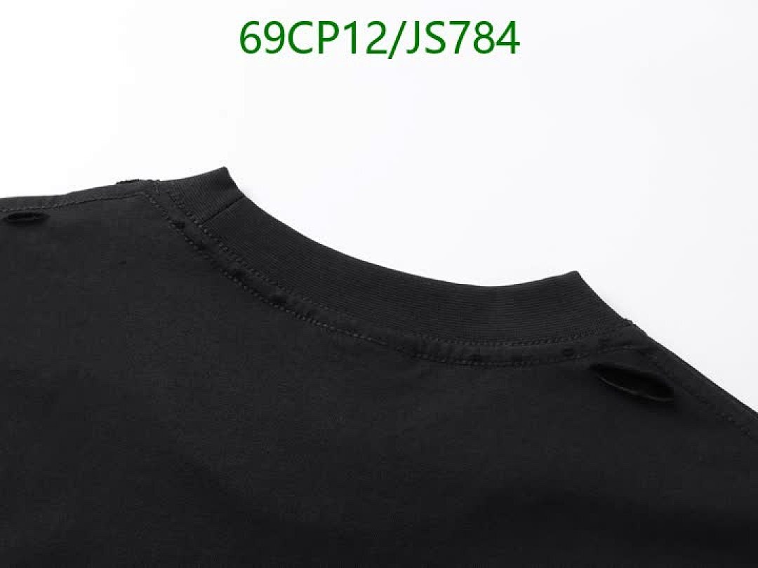 Clothing-Balenciaga Code: JS784 $: 69USD